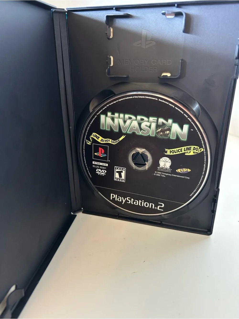 Sony Hidden Invasion Ps2- Green, Black, Yellow Cover Art